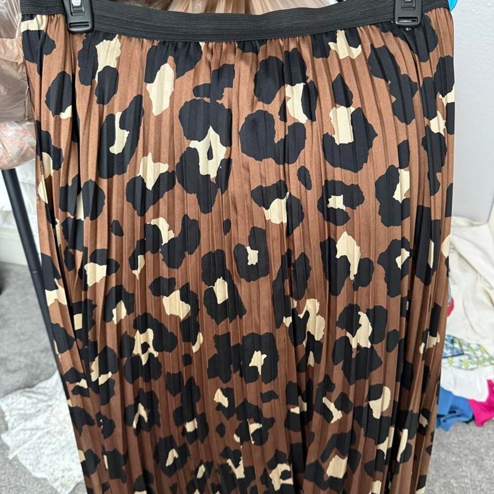 Worthington by j crew leopard skirt